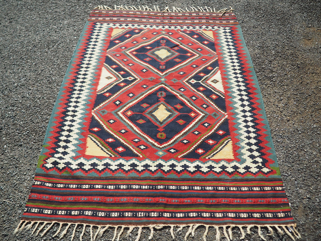 カシュガイ キリム（Qashuqai Kilim)　送料無料